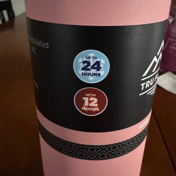 2/$13🌷Tru Flask Pink Water Bottle - Picture 2 of 6
